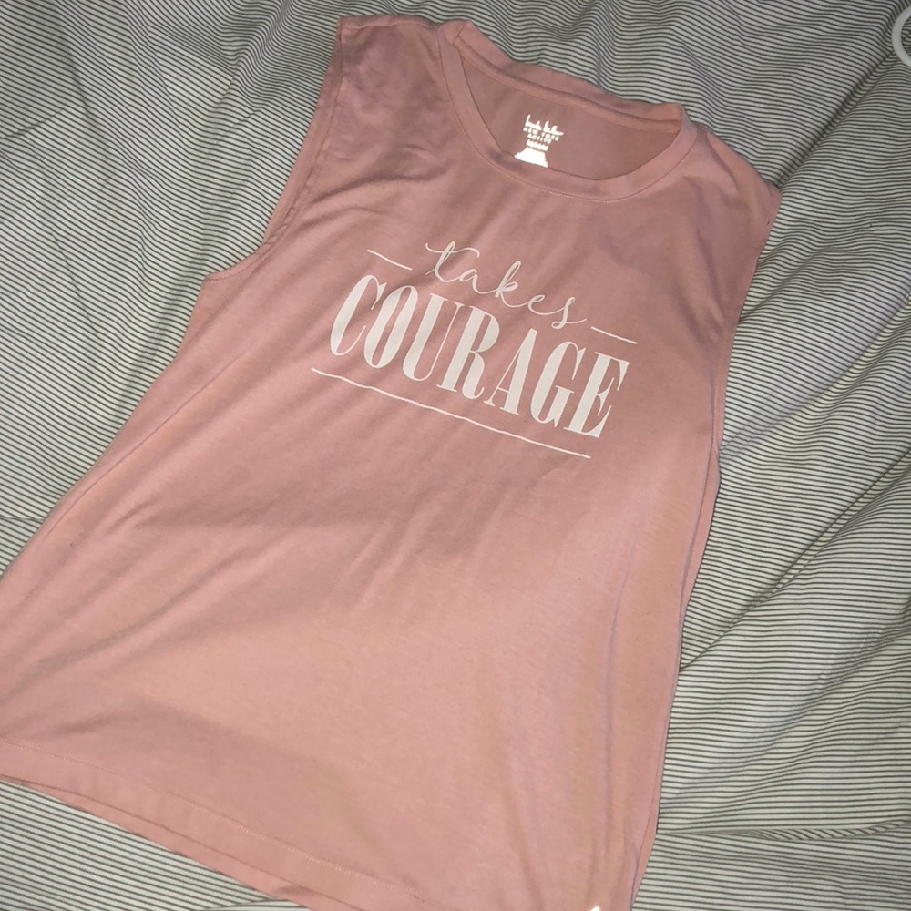 pink tank top